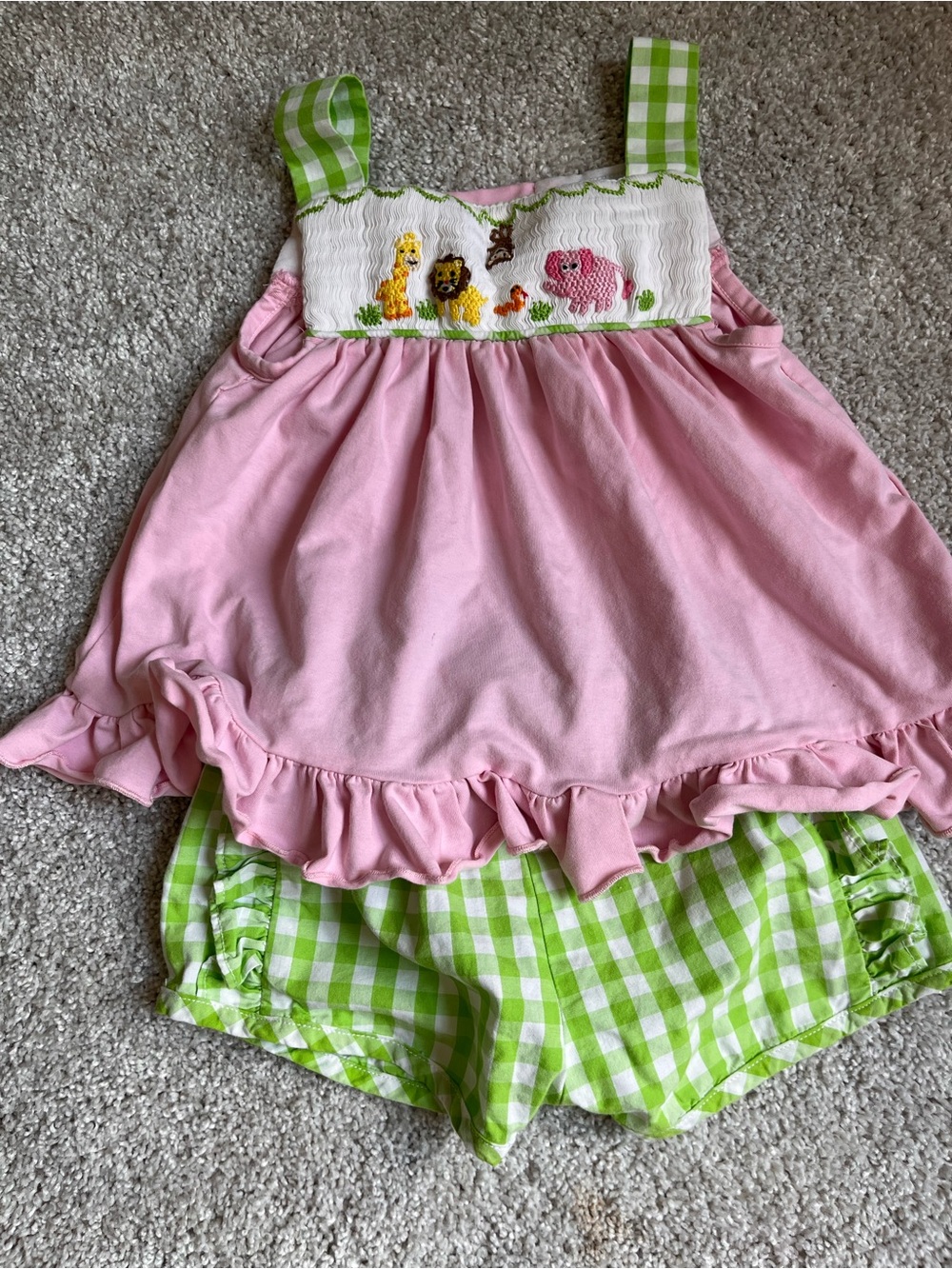 Busy Bees Smocked Set